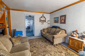 Photo 4 for 751 W Paxton Ave