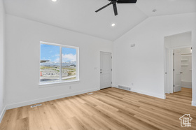 Photo 4 for 234 W Crescent Ln #101
