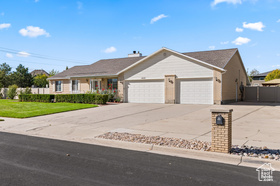 Photo 2 for 10182 S Chattel Cir