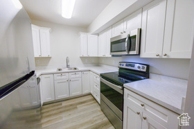 Photo 6 for 2244 N Canyon Rd #305