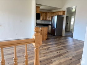 Photo 3 for 2522 W 500 South #6