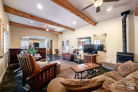 Photo 4 for 1535 W Mcintosh Cir