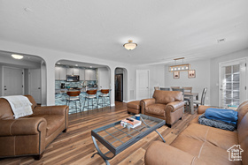 Photo 3 for 167 N Romney Ln #203