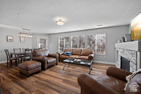 Photo 2 for 167 N Romney Ln #203