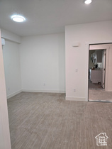 Photo 3 for 2085 N Main St #409