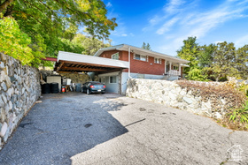 Photo 3 for 4825 S Burch Creek Dr
