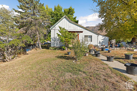 Photo 2 for 525 E 200 North