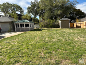 Photo 4 for 2181 S Buchanan Ave