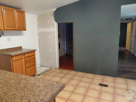 Photo 3 for 3860 S Midland Dr #C62
