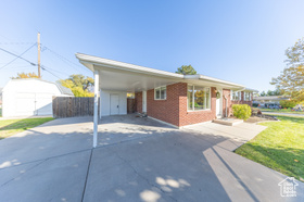 Photo 4 for 1884 N Alder St