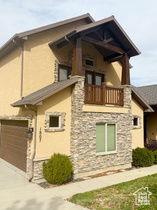 Photo 5 for 1807 Standing Oak Dr