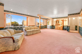 Photo 5 for 1087 Arlington Way