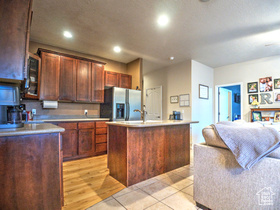 Photo 3 for 6862 W Ashby Way