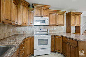 Photo 6 for 1395 E Greenfield Ave