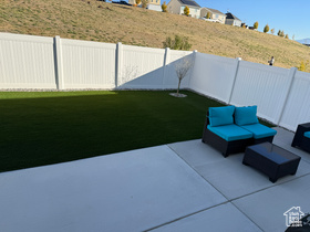 Photo 4 for 7146 W Owens View Way #204