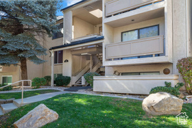 Photo 2 for 7327 S Springcrest Ct #10
