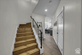 Photo 6 for 542 N Ventura Ln