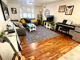 Photo 3 for 836 N University Ave #111