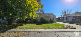 Photo 2 for 351 Washington Ave