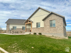 Photo 3 for 2101 E Goose Ranch Rd