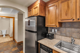 Photo 4 for 840 W Bigler Ln #1012
