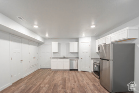 Photo 6 for 978 E Ella Ln