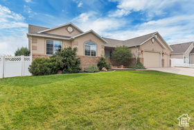 Photo 3 for 5233 W Autumn Creek Dr