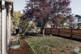 Photo 3 for 337 N Marion St