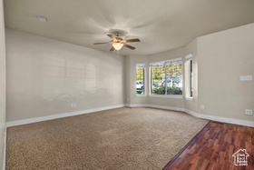 Photo 4 for 927 N Independence Ave
