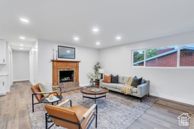 Photo 2 for 1175 N Locust Ln