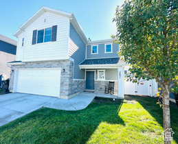 Photo 1 for 2051 W Lydia Ln