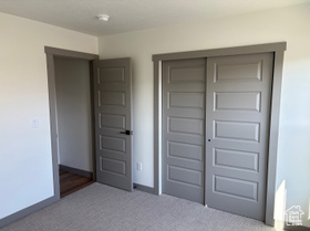 Photo 3 for 1053 W Linden Ln #34
