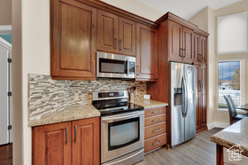 Photo 4 for 13519 S Fragrant Ln
