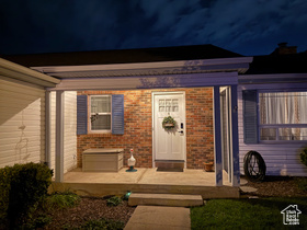 Photo 4 for 747 E 425 South