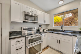 Photo 6 for 1492 E Sandy Hills Dr