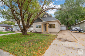 Photo 1 for 2018 Jackson Ave