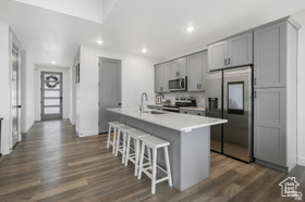 Photo 6 for 779 N 560 East