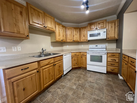 Photo 5 for 8198 N Cedar Springs Rd #T6