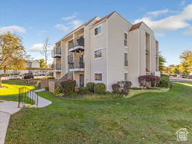 Photo 3 for 4616 S Quail Vista Cv #I