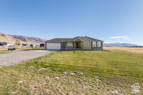 Photo 2 for 1602 E Arrowhead Ln