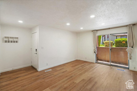 Photo 2 for 263 W Garden Park Dr
