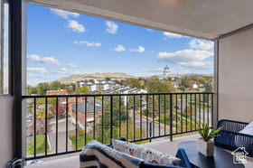 Photo 6 for 241 N Vine St #808E