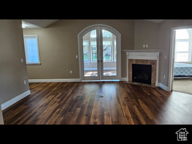 Photo 5 for 327 E 2230 North #A