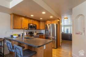 Photo 6 for 210 S Tamarak Cir