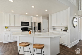 Photo 4 for 14397 S Logan Falls Ln