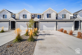 Photo 1 for 1833 N Blue Iris Ave #1073