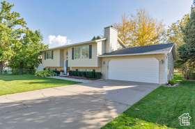 Photo 2 for 913 W 2025 South