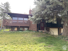 Photo 1 for 690 Freedom Dr