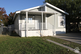 Photo 1 for 3661 Willow River Rd #86