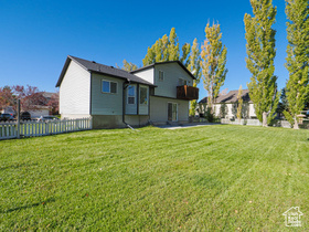 Photo 5 for 133 N Lakeview #39
